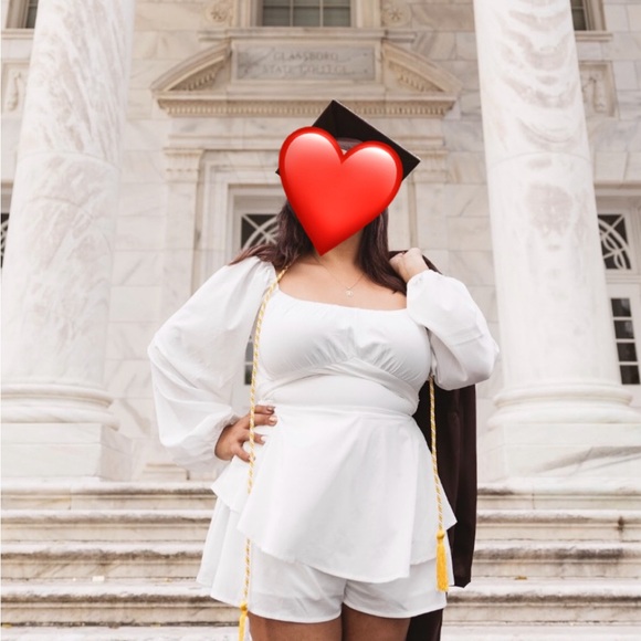 Viral Waist Snatching Romper - Picture 1 of 3